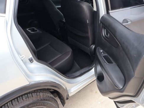 Used 2017 Nissan Rogue Sport S w/ S Appearance Package image 20