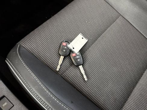 Used 2015 Toyota Corolla S w/ Body Protection Package #1 FWD image 34