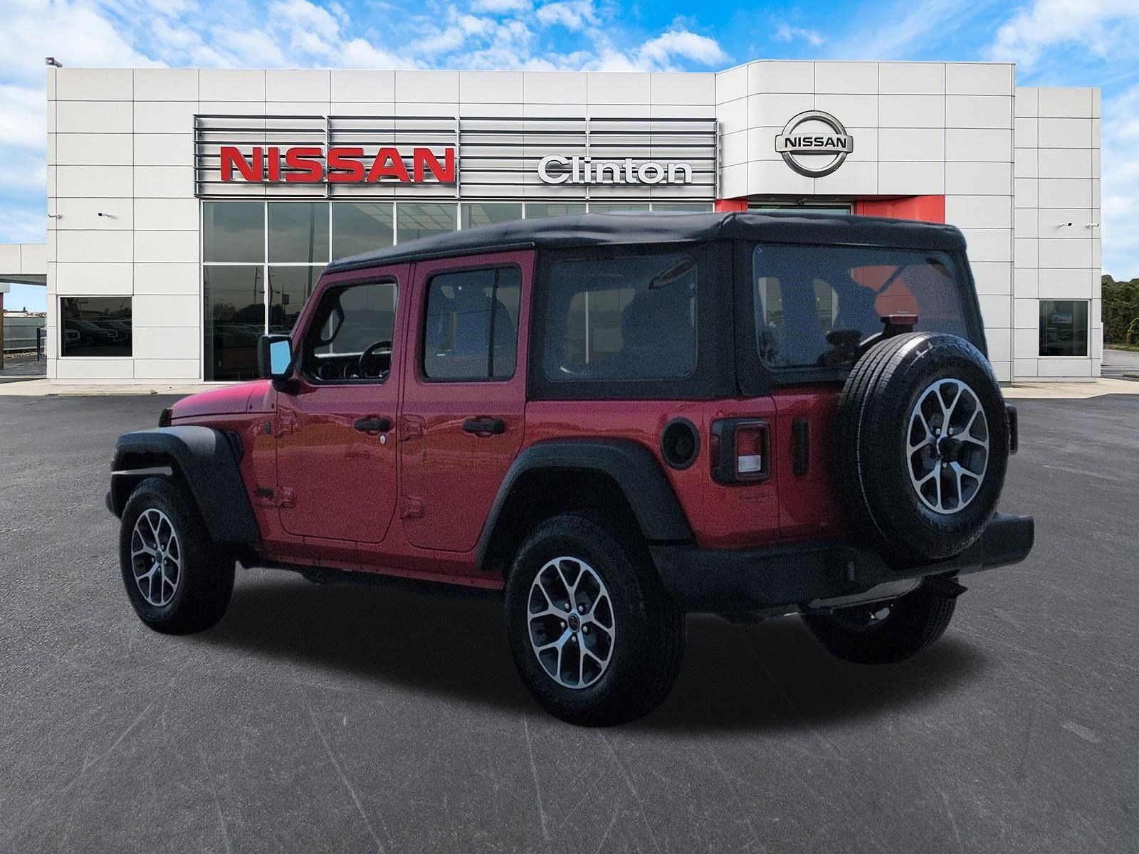 Used 2022 Jeep Wrangler Unlimited Sport AWD/4WD image 5