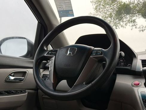 Used 2014 Honda Odyssey EX image 36