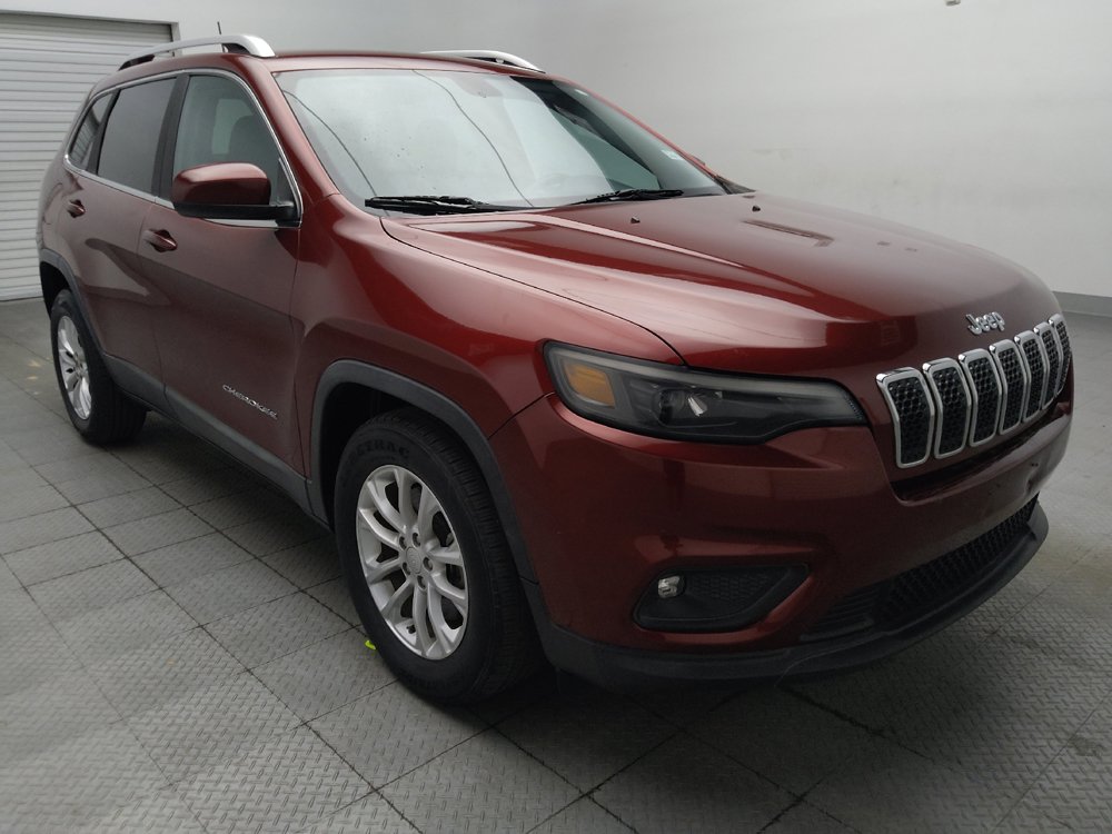Used 2019 Jeep Cherokee Latitude w/ Popular Appearance Group FWD image 13