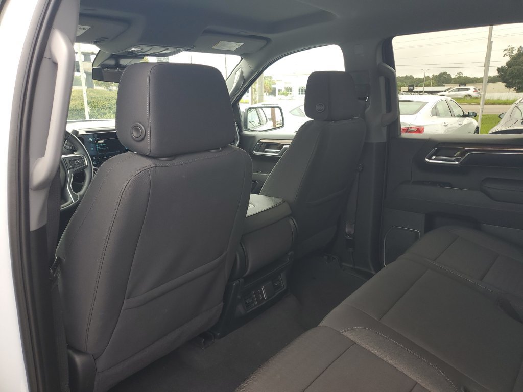 Used 2023 Chevrolet Silverado 1500 LT AWD/4WD image 22