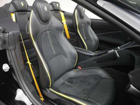 Certified 2025 Ferrari Roma Spider image 26