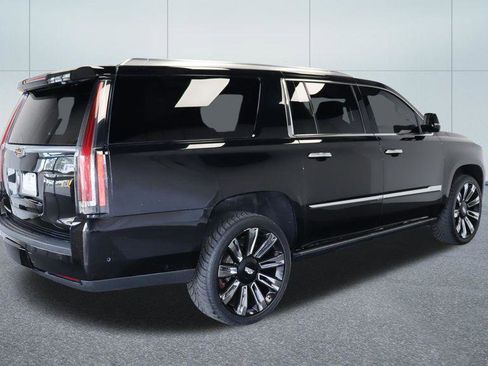 Used 2018 Cadillac Escalade ESV Premium Luxury AWD/4WD image 8