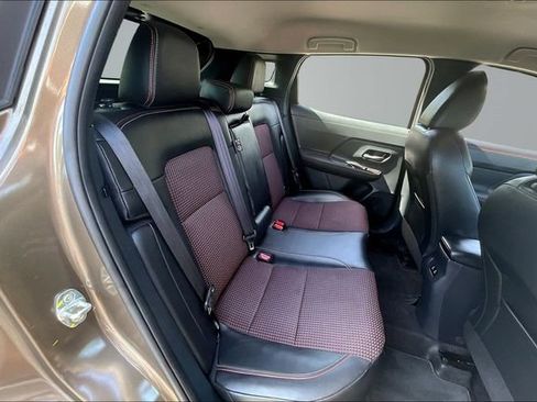 Used 2025 Nissan Kicks SR FWD image 24