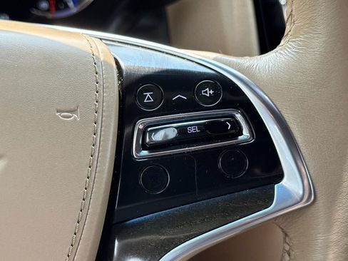 Used 2020 Cadillac Escalade Platinum AWD/4WD image 36