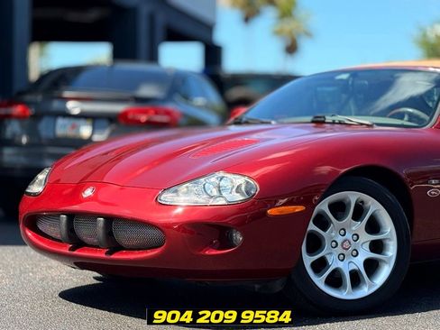Used 1997 Jaguar XK8 Convertible RWD image 2