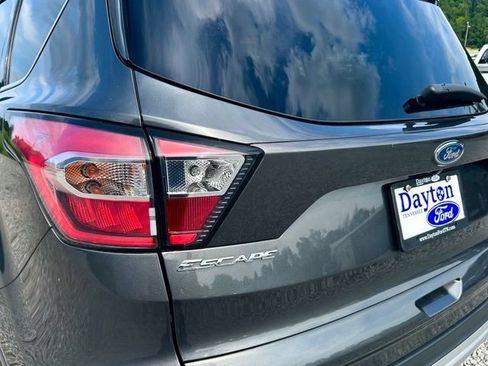 Used 2017 Ford Escape SE AWD/4WD image 5