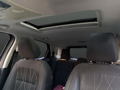 Used 2019 Ford EcoSport SE image 7