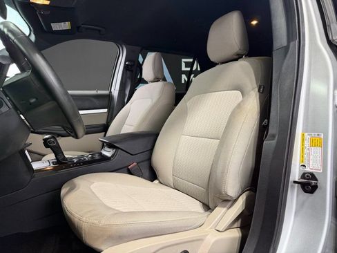 Used 2019 Ford Explorer 4WD image 16