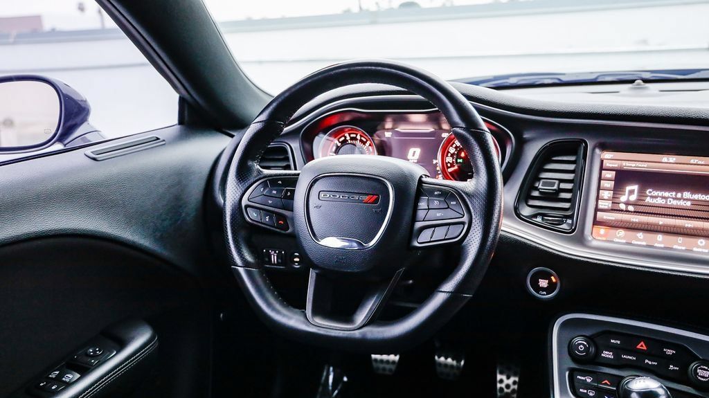 Used 2022 Dodge Challenger R/T Scat Pack RWD image 18