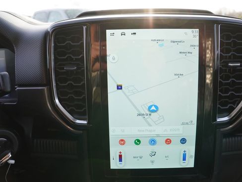 New 2025 Ford Ranger XLT w/ FX4 Off-Road Package image 13