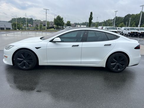 Used 2022 Tesla Model S Plaid AWD/4WD image 6