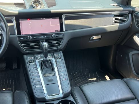 Certified 2021 Porsche Macan GTS AWD/4WD image 27