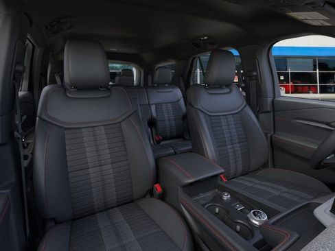 New 2026 Ford Explorer ST-Line w/ ST-Line Street Pack AWD/4WD image 17