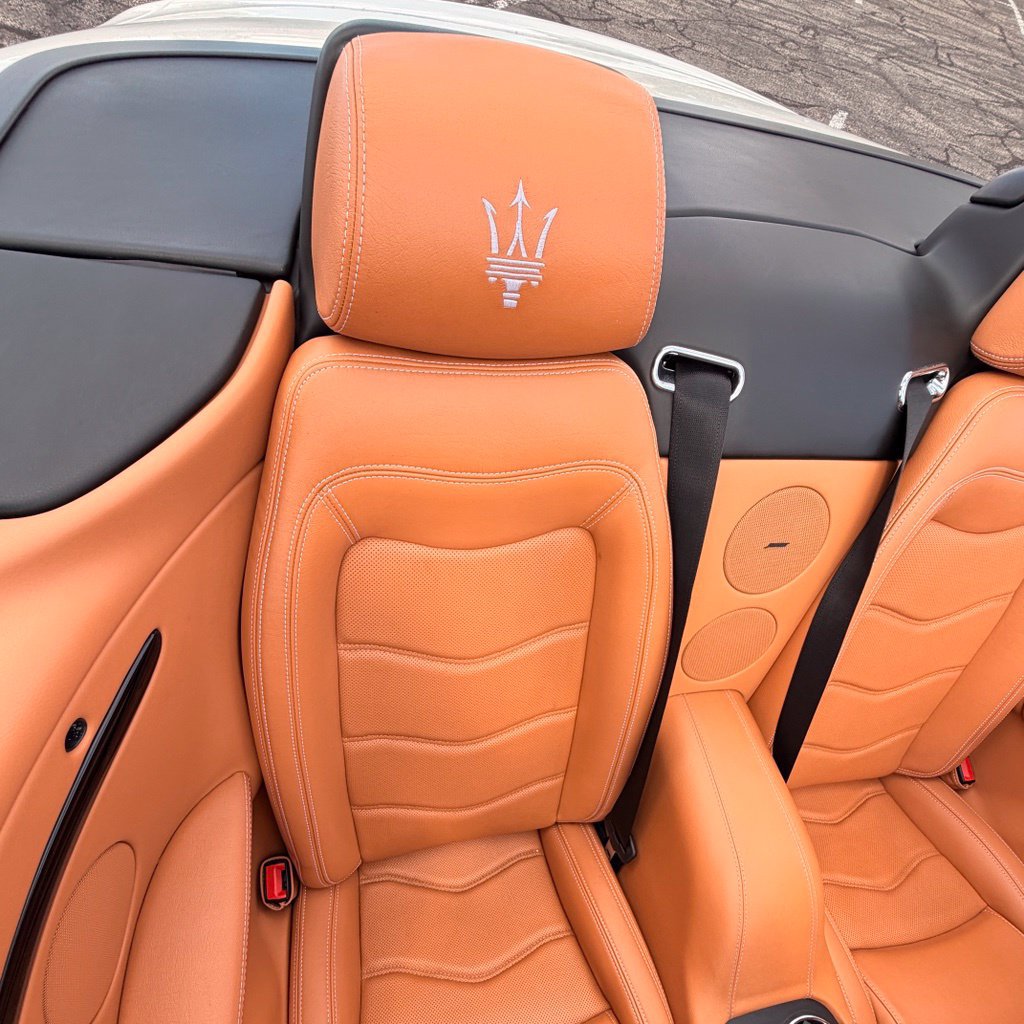 Used 2014 Maserati GranTurismo Convertible RWD image 43