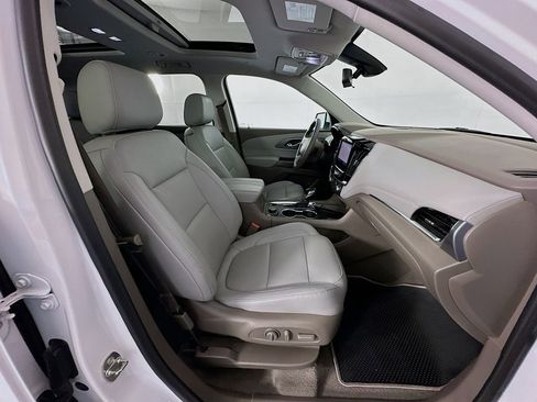 Used 2021 Chevrolet Traverse Premier w/ LPO, Cargo Package image 30