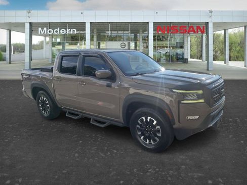 Certified 2023 Nissan Frontier Pro-X w/ Technology Package RWD image 7