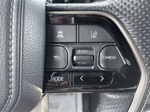 Used 2022 Toyota Tundra Limited w/ TRD Off-Road Package AWD/4WD image 25