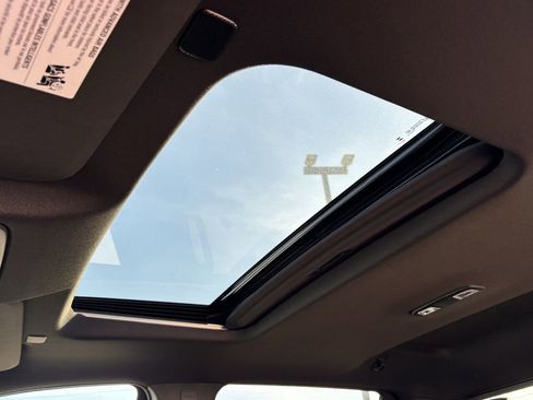 New 2026 Chevrolet Silverado 1500 High Country image 17