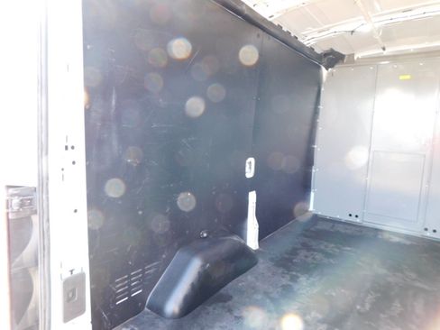 Used 2019 Ford Transit 150 130 Medium Roof image 32