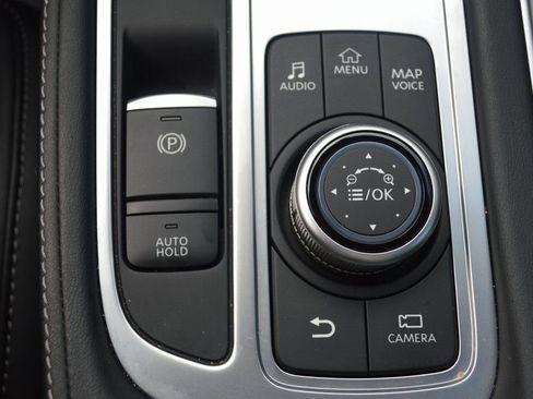 Certified 2025 INFINITI QX60 Luxe w/ Vision Package image 31