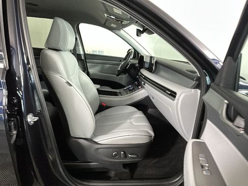 Used 2025 Hyundai Palisade SEL AWD/4WD image 31