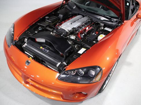 Used 2005 Dodge Viper SRT-10 w/ Copperhead Edition Group RWD image 70