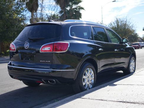 Used 2016 Buick Enclave Leather image 10