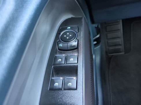Used 2025 Ford Maverick Lobo AWD/4WD image 21