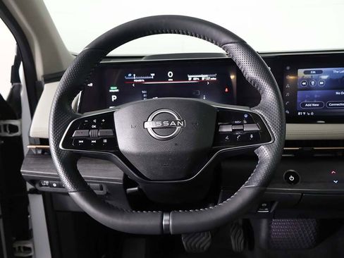 Used 2023 Nissan Ariya FWD image 39