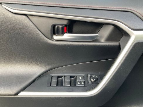 Used 2021 Toyota RAV4 TRD Off-Road image 11