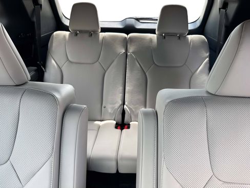 Certified 2025 Lexus TX 350 AWD w/ Technology Package image 16