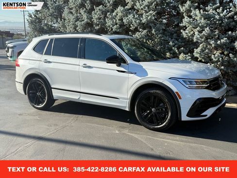 Used 2022 Volkswagen Tiguan SE R-Line image 11