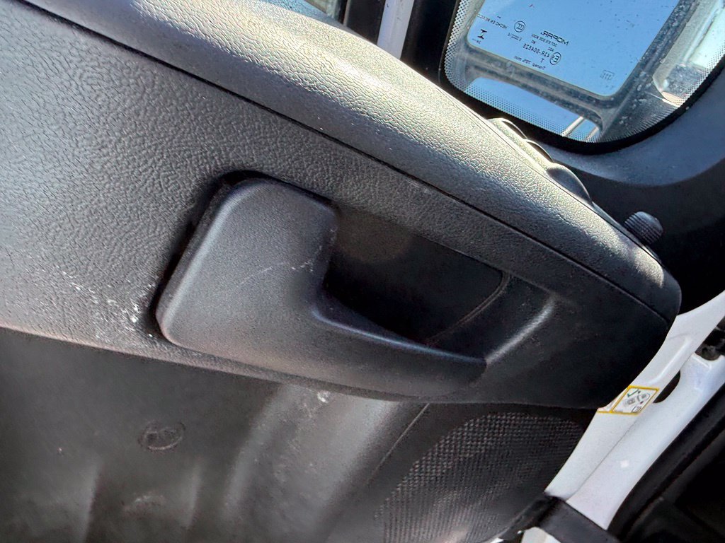 Used 2025 RAM ProMaster 2500 w/ Convenience Group FWD image 5