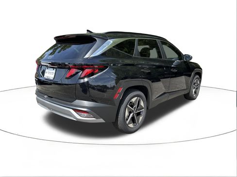 New 2026 Hyundai Tucson SEL FWD image 3