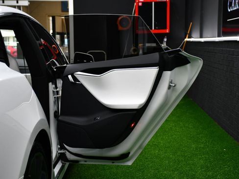 Used 2017 Tesla Model S 100D image 34