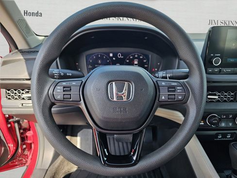 Used 2023 Honda Accord EX image 19