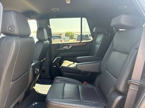 Used 2025 GMC Yukon Denali AWD/4WD image 22