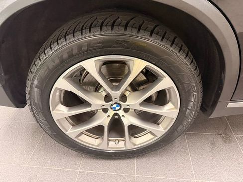 Used 2022 BMW X5 xDrive40i w/ Climate Comfort Package image 48