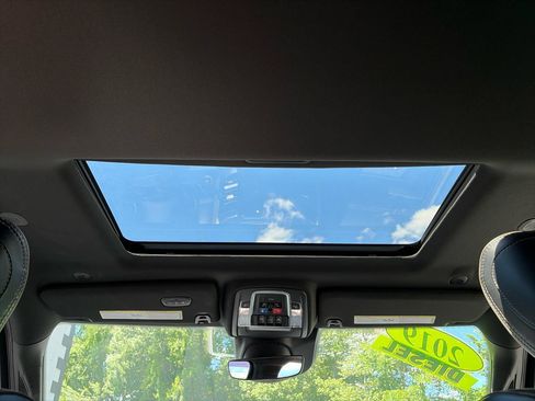Used 2019 RAM 2500 Laramie AWD/4WD image 14