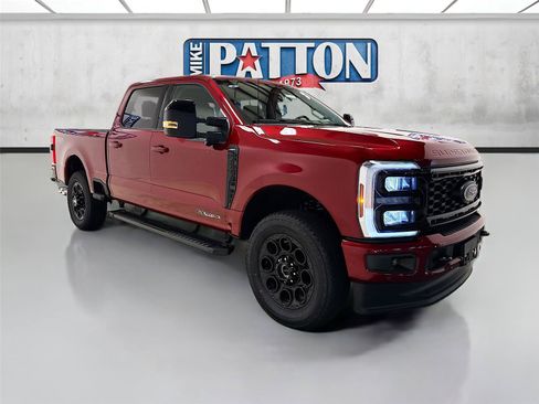 New 2026 Ford F250 Lariat w/ Black Appearance Package AWD/4WD image 1