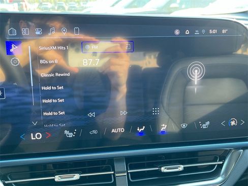 New 2026 Chevrolet Equinox EV LT image 13