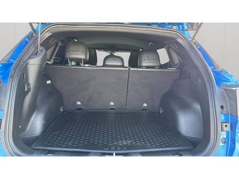 Used 2023 Jeep Compass Latitude w/ Convenience Group image 18