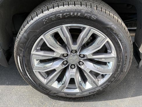 Used 2022 GMC Sierra 1500 Denali w/ Denali Reserve Package image 16