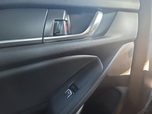 Used 2019 Honda Accord Sport image 15