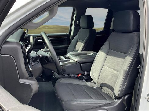 Used 2023 GMC Sierra 1500 Elevation image 14