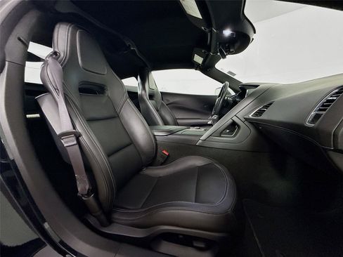 Used 2016 Chevrolet Corvette Stingray Coupe RWD image 25