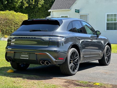 New 2026 Porsche Macan GTS AWD/4WD image 8