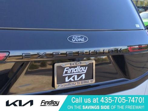 Used 2025 Ford Expedition Max Platinum w/ Stealth Performance Package AWD/4WD image 11